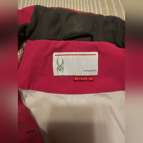 Spyder Ski Jacket with Detachable Hood (XL) - Picture 9 of 12